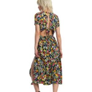 RVCA Dreamscape  Dress. NWT. See description for actual pattern.